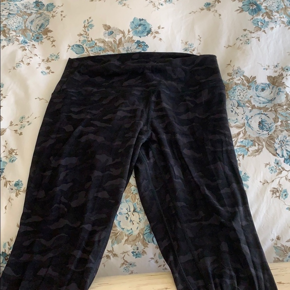 lululemon camo leggings